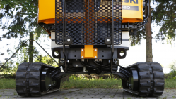 Leistungsstarker Buschholzhäcksler LS 160 P Track